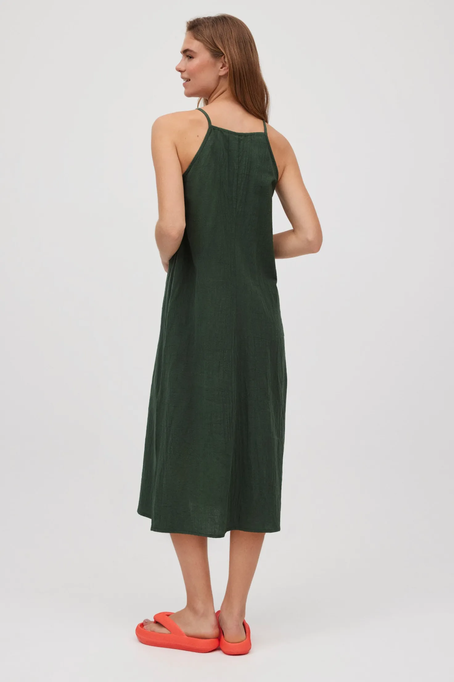 Vestido midi tirantes verde