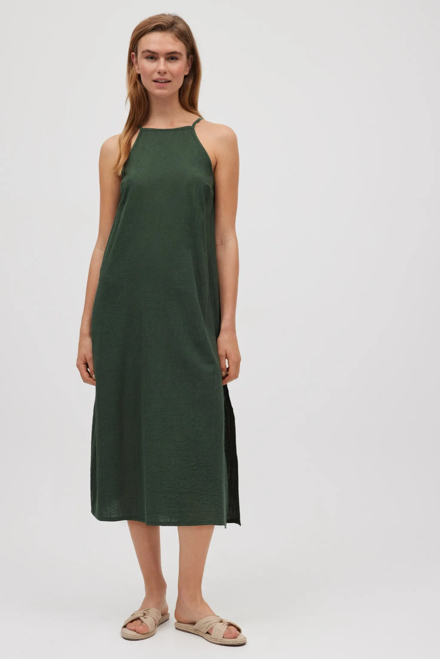 Vestido midi tirantes verde