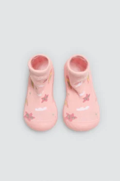 Zapatilla calcetín estampado arcoiris y estrellas