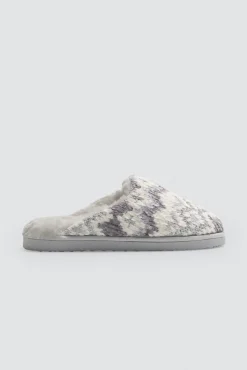 Zapatillas casa estampado étnico gris