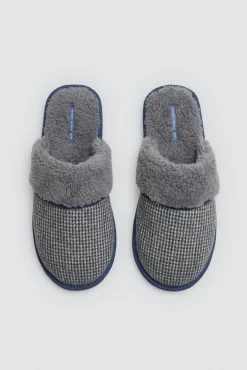 Zapatillas de casa con borreguito estampado pata de gallo