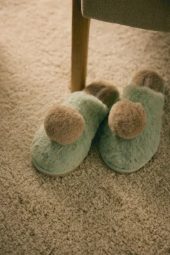Zapatillas de casa pompones y pelo suave