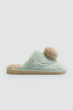Zapatillas de casa pompones y pelo suave