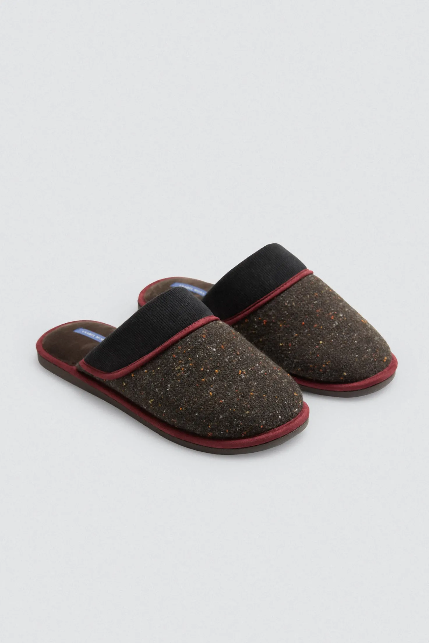 Zapatillas de casa tejido jaspeado